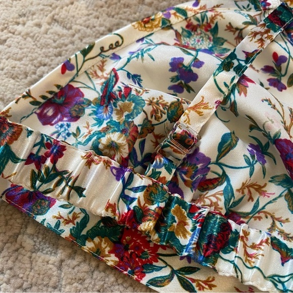 Victoria’s Secret Rare Vintage Gold Label Satin Wireless Bralette Bra Floral: S - Picture 5 of 7